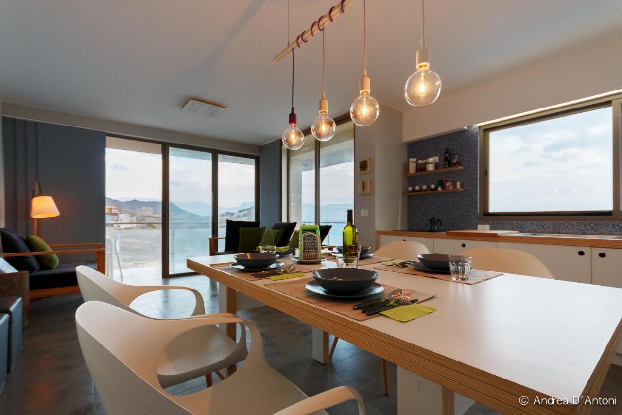 Seafront Holiday House On The Mindelo Bay Екстер'єр фото
